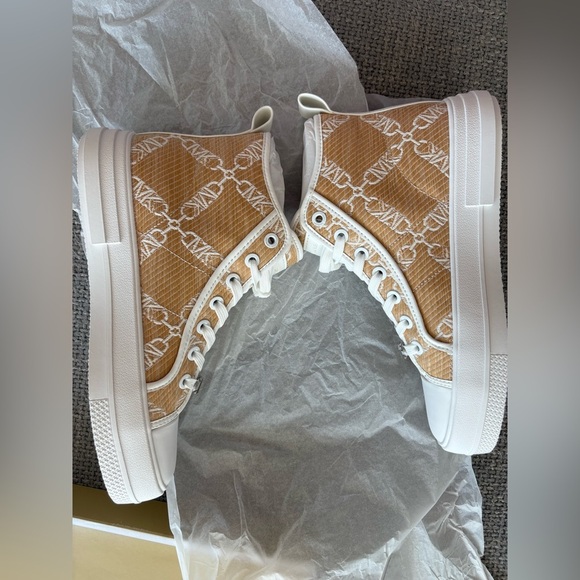 Michael Kors Evy High-Top Straw Sneakers Size 8.5 — Not Outlet - Picture 12 of 15